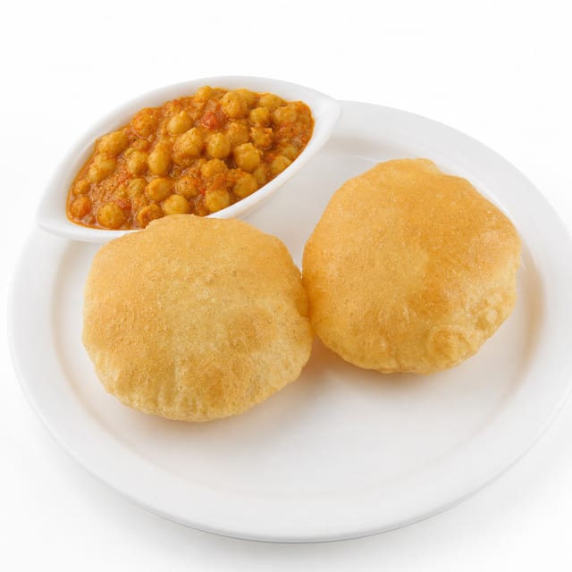 Poori (2 Pcs).