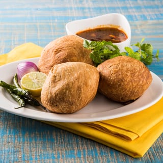 Khasta Kachori - 3 pcs *** NeW***