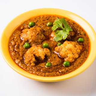 Keema Gobhi- chicken (gluten free)- Halal
