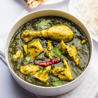 Lunch Chicken Saag-   Gluten free & (  Halal )